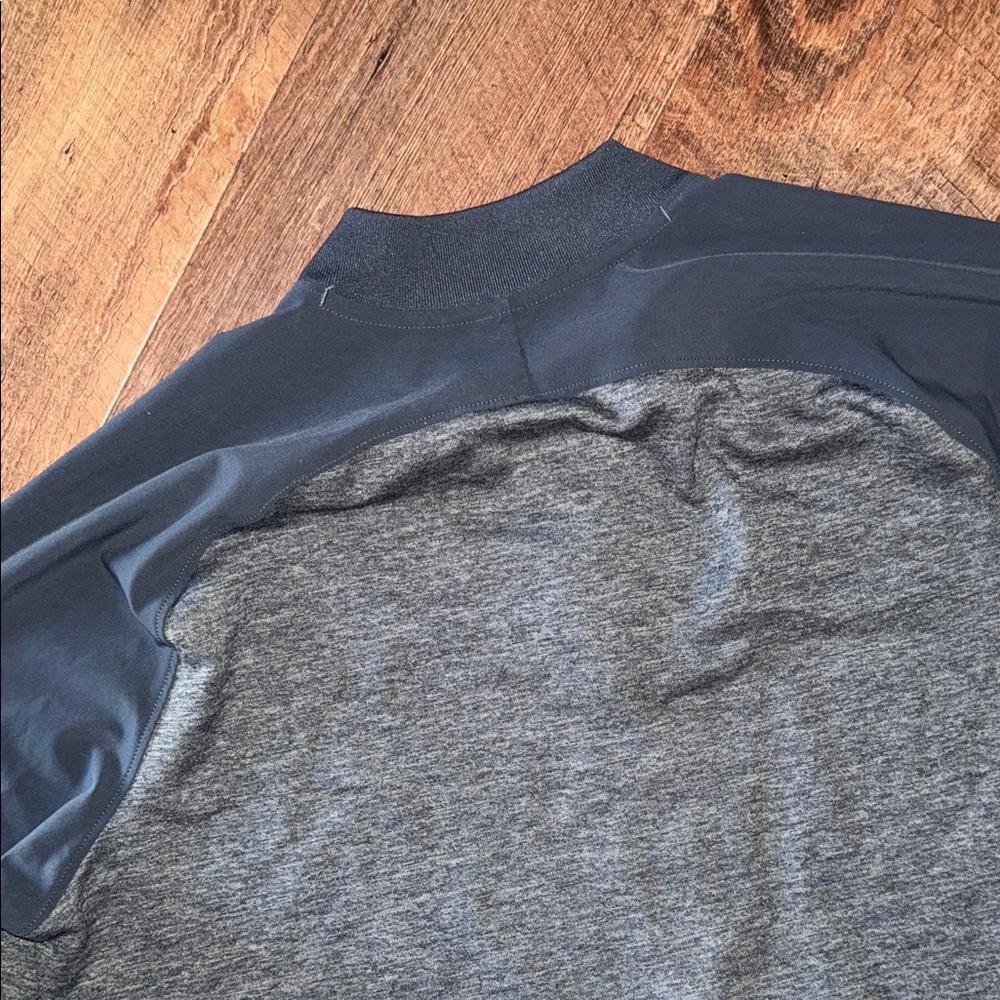Under Armour Men's Two-Tone Gray Performance Jacket - Picture 6 of 8